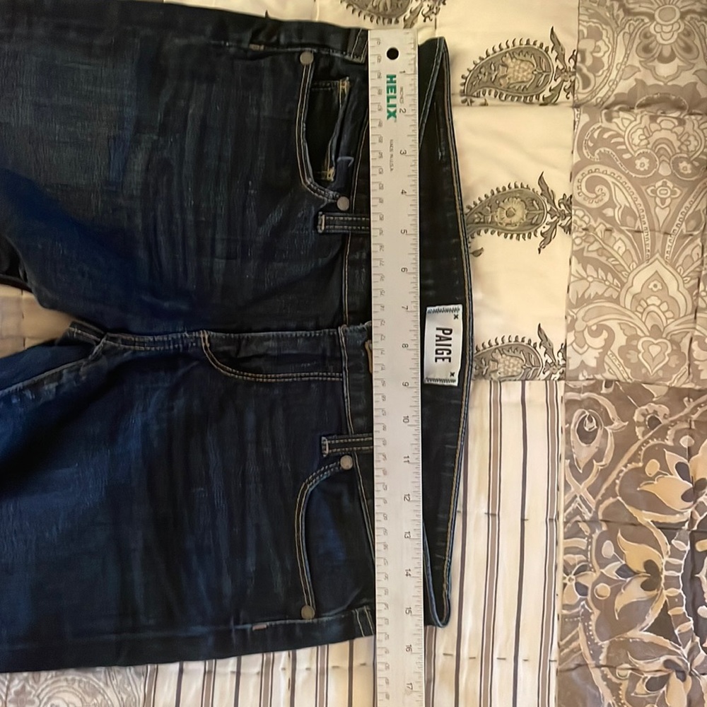 Paige Bermuda short